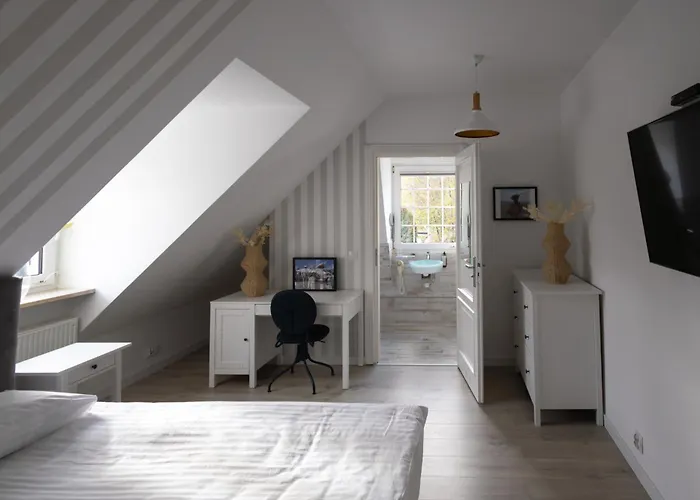 Dom Pracy Tworczej Stowarzyszenia Filmowcow Polskich W Sopocie Hotel Sopot