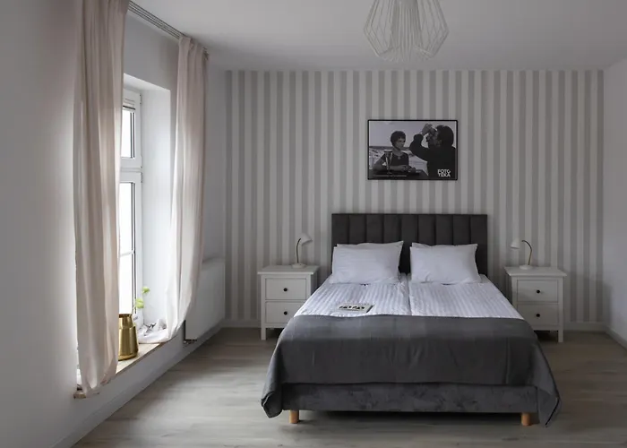 Dom Pracy Tworczej Stowarzyszenia Filmowcow Polskich W Sopocie * סופוט