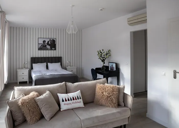 Dom Pracy Tworczej Stowarzyszenia Filmowcow Polskich W Sopocie Hotel